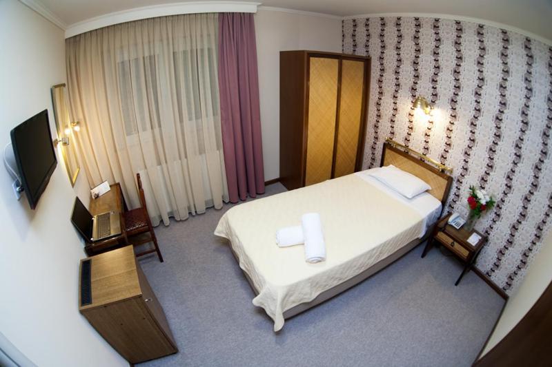 Olympos Hotel كوموتيني المظهر الخارجي الصورة