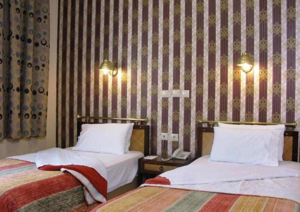 Olympos Hotel كوموتيني الغرفة الصورة