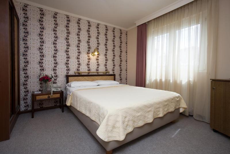 Olympos Hotel كوموتيني الغرفة الصورة